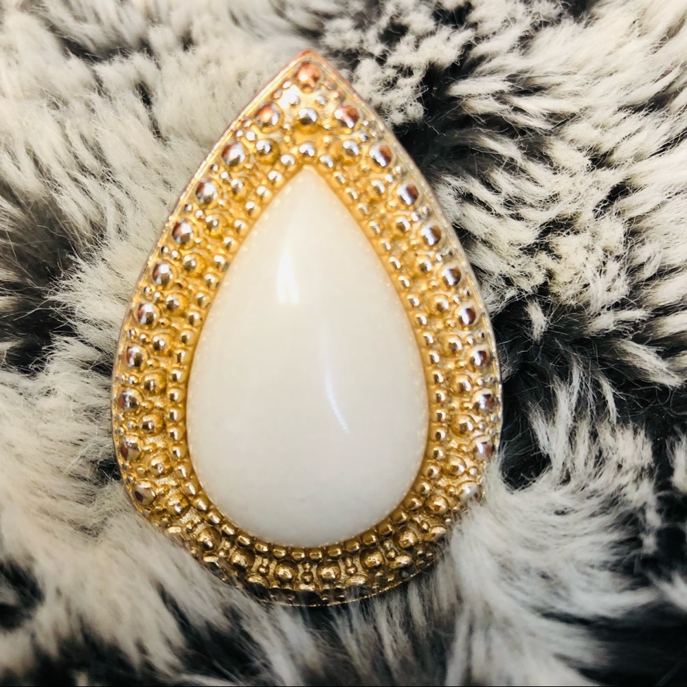 *SOLD* Samantha Wills White & Gold Bohemian Bardot Adjustable Ring w/Wooden Box - Picture 1 of 8